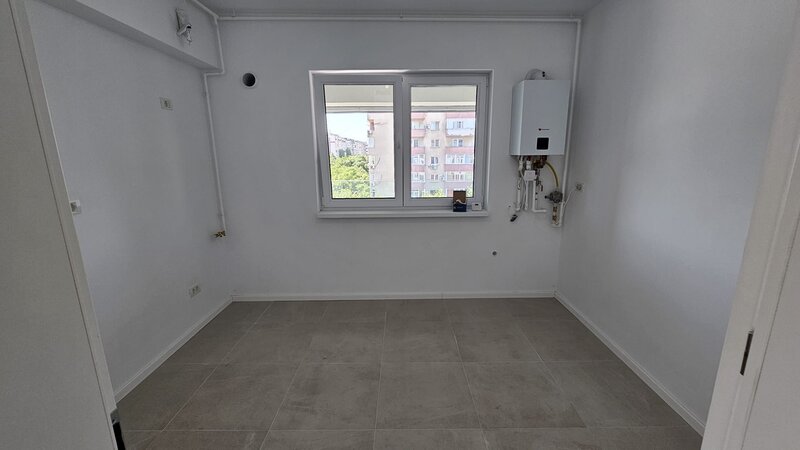 Berceni, Sos. Oltenitei, Sun Plaza, 190 mp, 2 locuri de parcare, 2024.