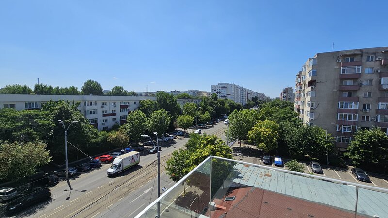 Berceni, Sos. Oltenitei, Sun Plaza, 190 mp, 2 locuri de parcare, 2024.